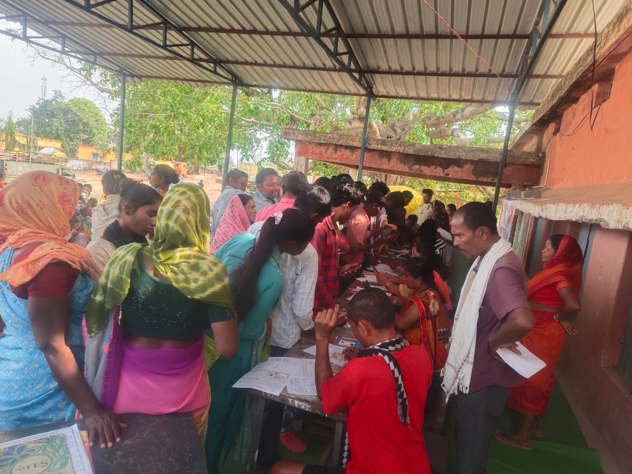 107 श्रमिकों का पंजीयन, योजनाओं की दी गई जानकारी