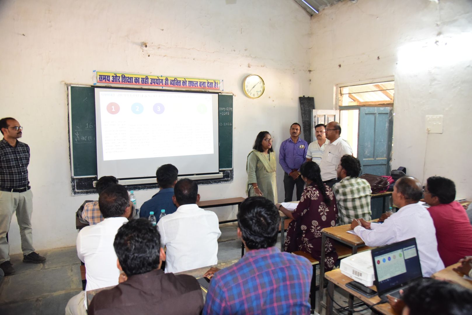 कलेक्टर ने जनगणना प्रशिक्षण कार्य का किया निरीक्षण