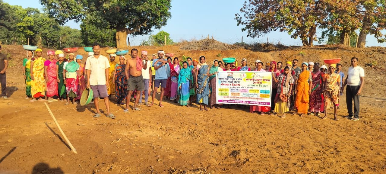 ग्राम पंचायतों में जनसमस्याओं के शत-प्रतिशत निराकरण पर दिया गया जोर