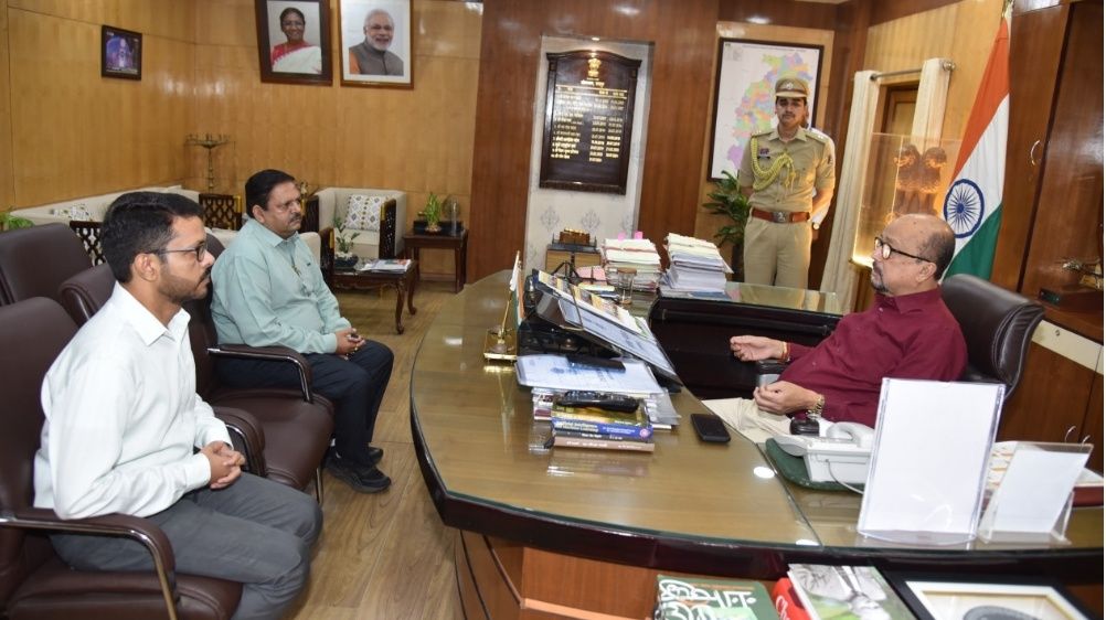 पर्यावरण संरक्षण के लिए जनजागरूकता बढ़ाने पर जोर