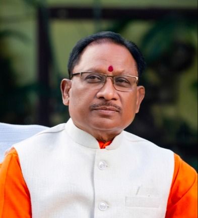 अंबिकापुर की बदहाल सड़क का वीडियो वायरल, सीएम विष्णुदेव साय ने कलेक्टर को तत्काल सुधार के दिए निर्देश