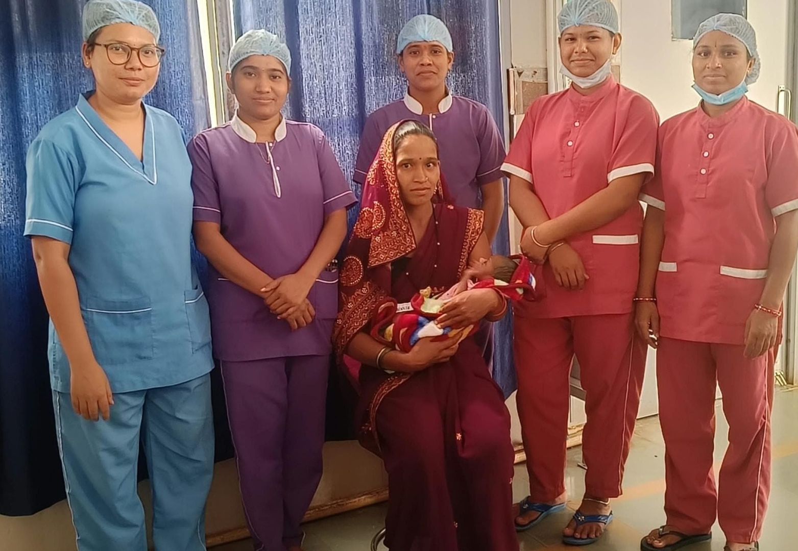SNCU में डॉक्टरों का कमाल, गंभीर नवजात को 32 दिनों के उपचार के बाद मिली नई जिंदगी