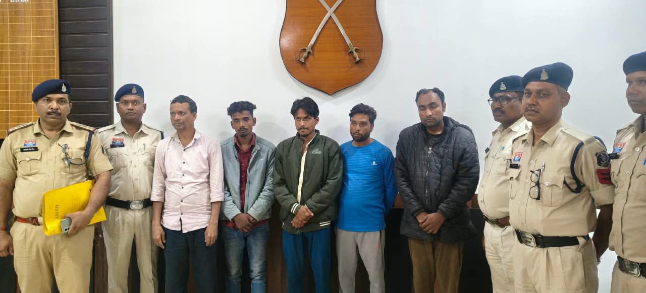 GPS ट्रैकर से पकड़ा गया गिरोह, 115 बोरी चावल और 2 बोरी शक्कर बरामद; 38.60 लाख रुपये की संपत्ति जब्त