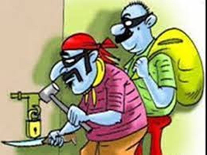 रायपुर में चोरों के हौसले बुलंद, विधायक कालोनी में ताला तोड़कर उड़ा ले गए सामान