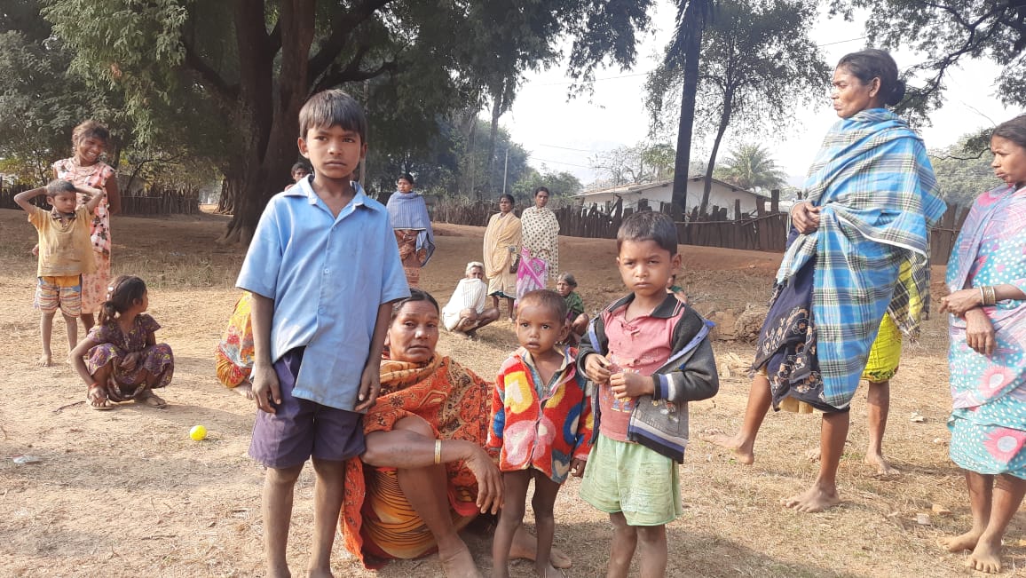 नक्सलियों ने पिता की हत्या के बाद, बेटे को भी गोली मारकर उतारा मौत के घाट