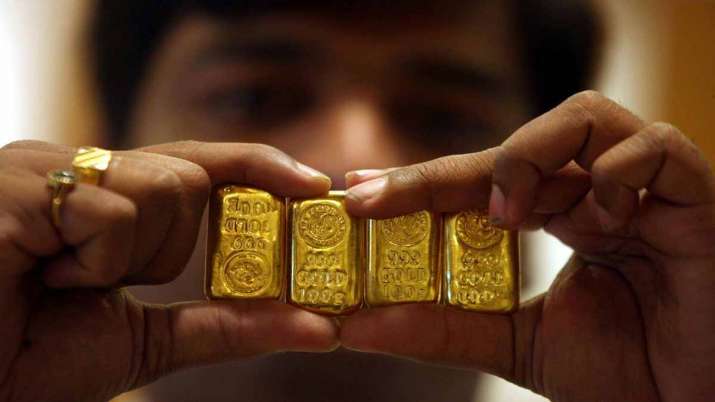 सोना 278 रुपये उछलकर हुआ 46,013 रुपये प्रति 10 ग्राम, चांदी में भी आई तेजी