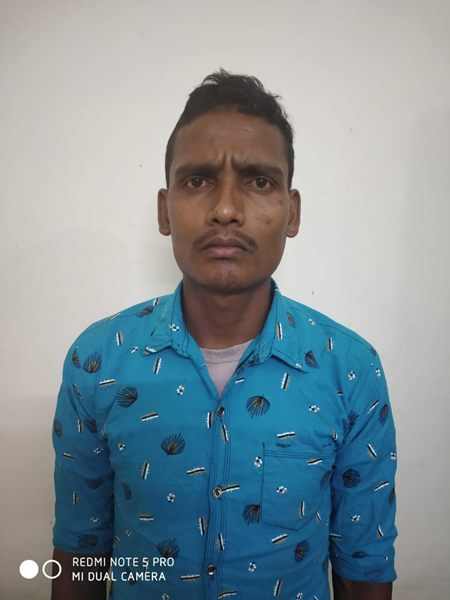 तीन लाख रुपये इनामी दो नक्सली गिरफ्तार