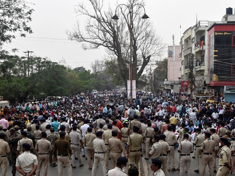 वादों का नियमितीकरण कब?
