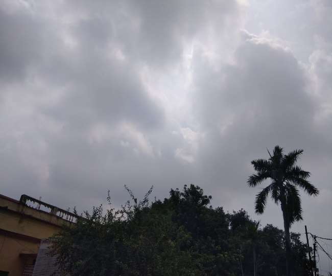 बदल रहा मौसम, विभाग ने कहा- 24 घंटे के अंदर बारिश व ओले गिरने की संभावना