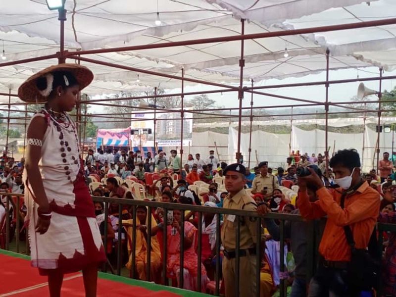 मिनी नियाग्रा के किनारे चित्रकोट महोत्सव शुरू