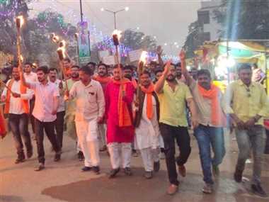 कृषि बिल के समर्थन में भाजयुमो ने निकाली मशाल रैली
