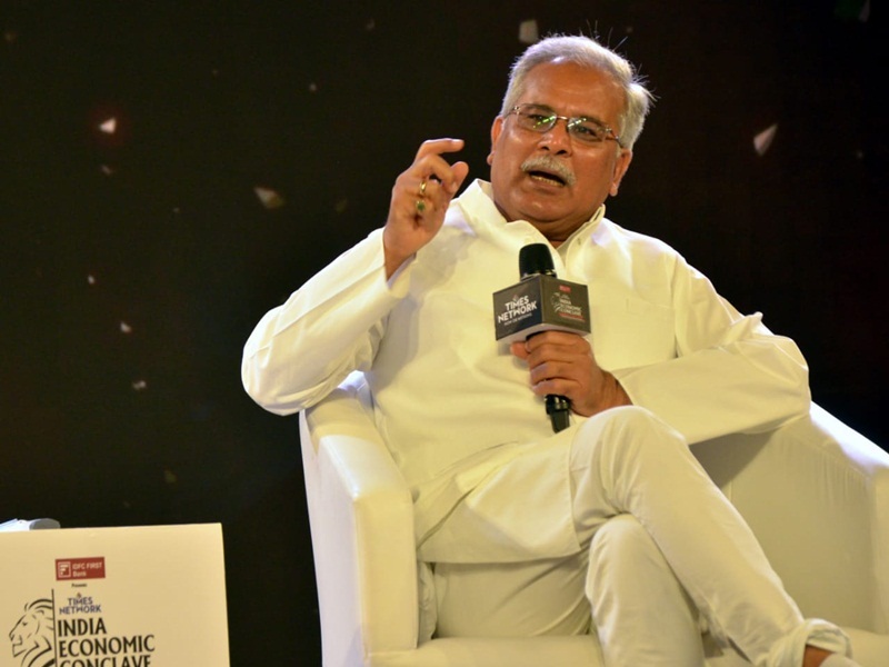 ग्रामीण अर्थव्यवस्था को सुदृढ़ करने पर ही देश और राज्य में आर्थिक सुधार और बुनियादी बदलाव संभव: भूपेश बघेल