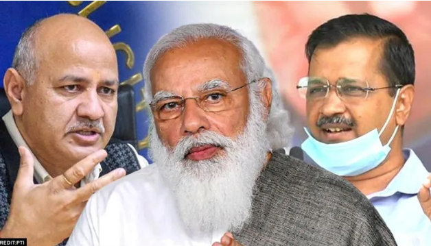 GNCT बिलः केंद्र पर जमकर बरसे मनीष सिसोदिया, कहा- ‘CM केजरीवाल को रोकने के लिए उठाया गया कदम
