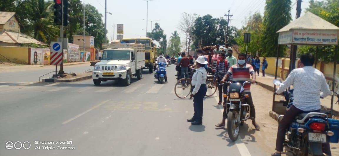 धारा 144 लगते ही मास्क ना लगाने वालों के विरूद्ध चलाया जा रहा अभियान