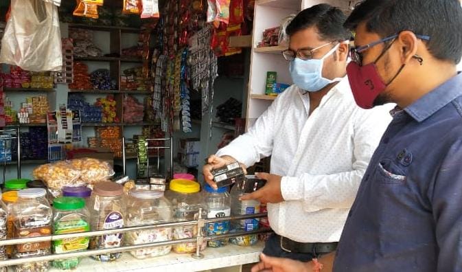 स्वास्थ्य और खाद्य एवं औषधि विभाग के द्वारा कोटपा एक्ट के तहत चालानी कार्यवाही