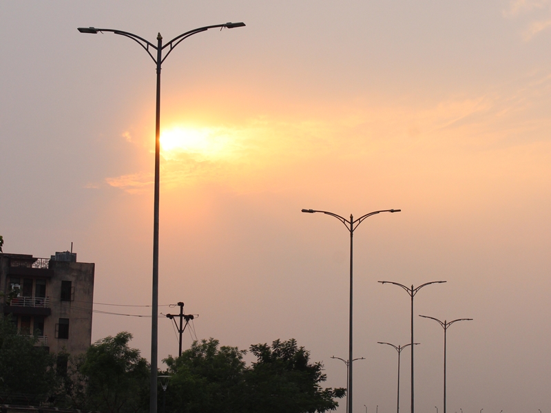 चक्रवात के असर से बदल सकता है मौसम का मिजाज