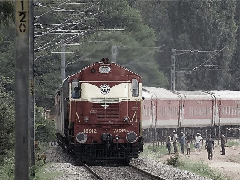 चक्रवाती तूफान Tauktae के कारण Indian Railways ने कई ट्रेनें की रद्द, यहां देखें पूरी लिस्ट