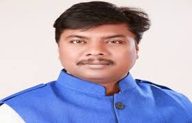 उचित इलाज नहीं मिलने से आदिवासी युवक की हुई मौत की उच्चस्तरीय जांच हो - केदार कश्यप