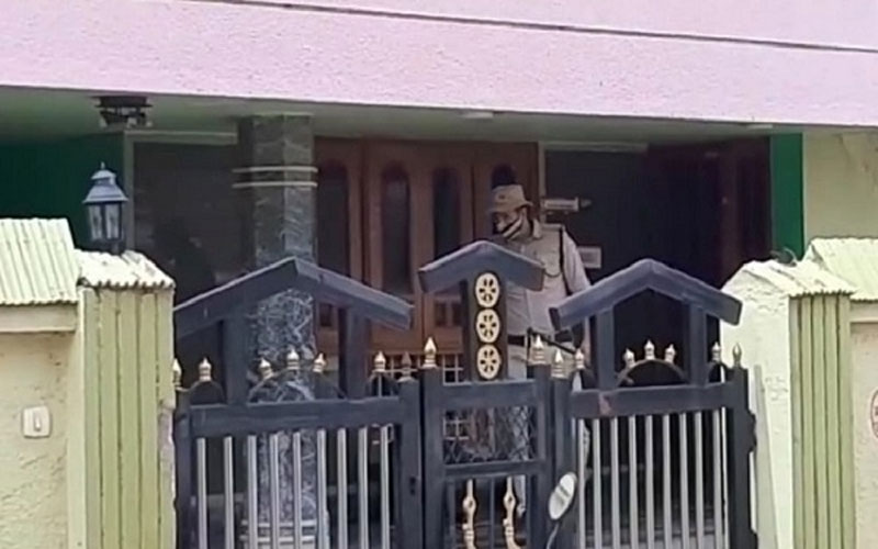 सराफा कारोबारी प्रकाश सांखला के घर से 65 लाख नगद और 1 किलो सोना जब्त, डीआरआई की टीम ने की कार्रवाई
