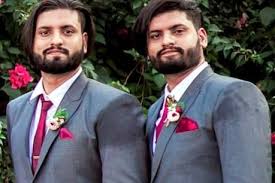 दुनिया में साथ आए और साथ ही चले गए