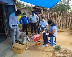 झोला छाप डॉक्टर के यहां हुई कार्यवाही, जप्त की दवाईयां