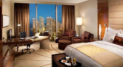 छत्तीसगढ़ में एक जून से खुलेंगे बार और होटल:5 प्रतिशत से कम संक्रमण वाले 18 जिलों में राहत, पर बाकी में जारी रहेगी सख्ती; प्रदेश में संडे को टोटल लॉकडाउन