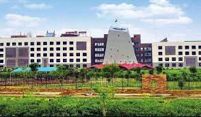 शतप्रतिशत उपस्थिति के साथ संचालित होंगे मंत्रालय, विभागाध्यक्ष और सभी शासकीय कार्यालय