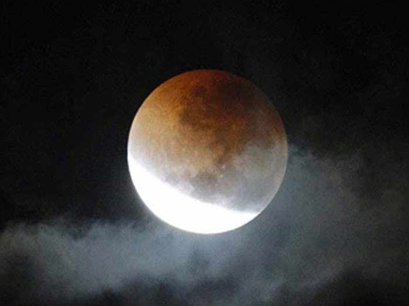 छत्तीसगढ़ में नहीं दिखेगा चंद्र ग्रहण इसलिए पूजापाठ में सूतक का प्रभाव नहीं