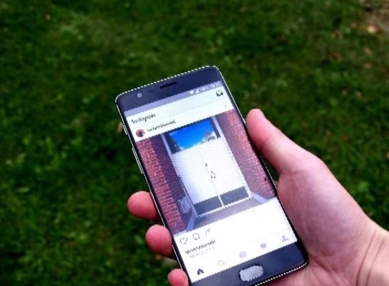 Instagram पर युवतियों के फोटो अपलोड कर करता था अश्लील कमेंट, फिर डिलीट करने मांगता था पैसे, जानिए ब्लैकमेलर के कारनामे