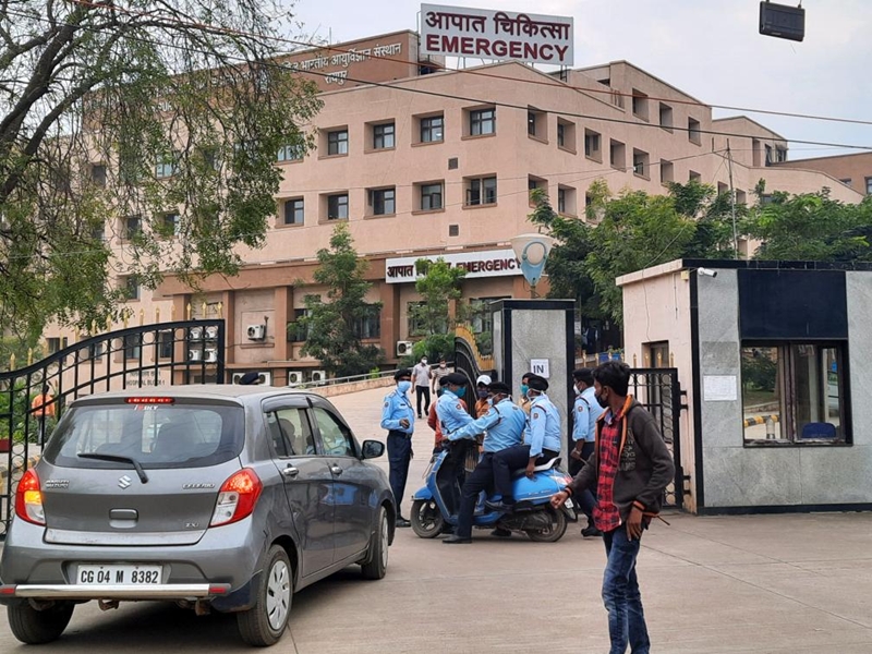 एम्स की ओपीडी में अब दोगुना रोगियों का उपचार करेंगे चिकित्सक
