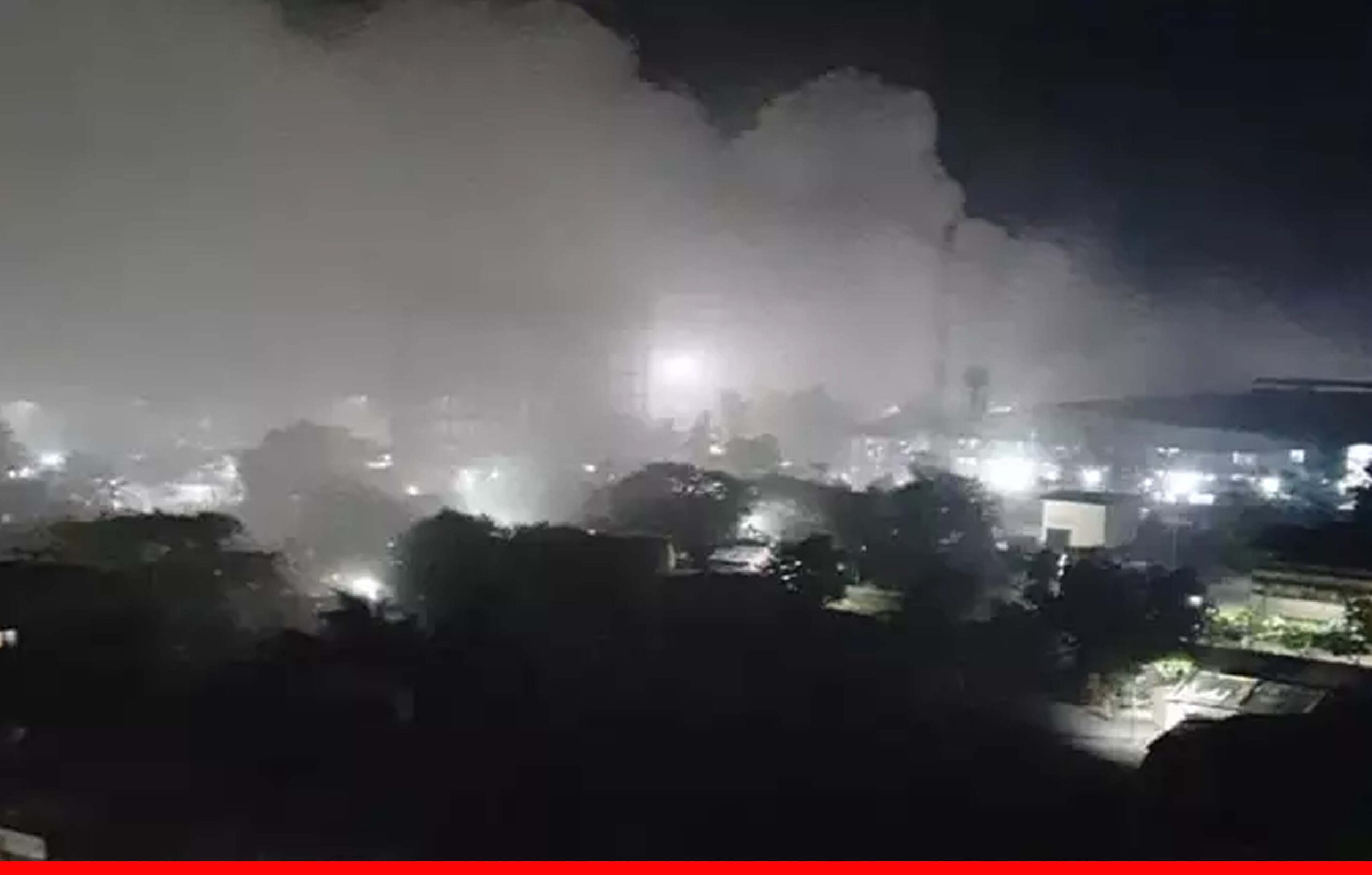 बदलापुर एमआईडीसी में जहरीली गैस का रिसाव, कई लोगों की तबीयत हुई खराब