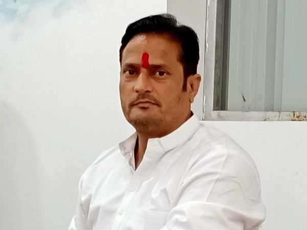 IIIT नया रायपुर में नियम विरूद्ध वर्तमान कुलपति डाॅ. सिन्हा को पुनर्नियुक्ति देने की तैयारी- विकास उपाध्याय