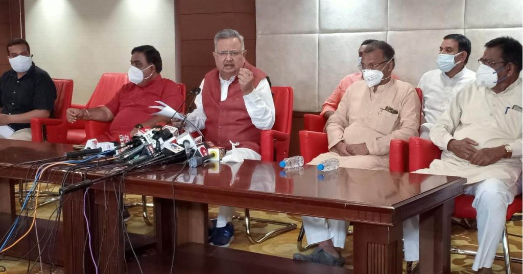 पूर्व मुख्यमंत्री डॉ. रमन सिंह ने कहा- सरकार के ढाई साल पूरे, सवाल तो पूछे जाएंगे, जवाब तो देना होगा भूपेश जी…