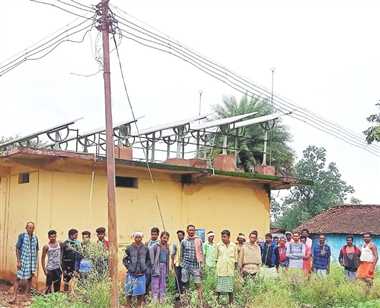 खरताबेड़ा में सौर ऊर्जा सिस्टम खराब मरम्मत कराने कलेक्टर से की मांग