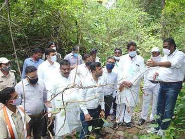 'नाले के पानी को रोककर बढ़ाएं क्षेत्र का जल स्तर'