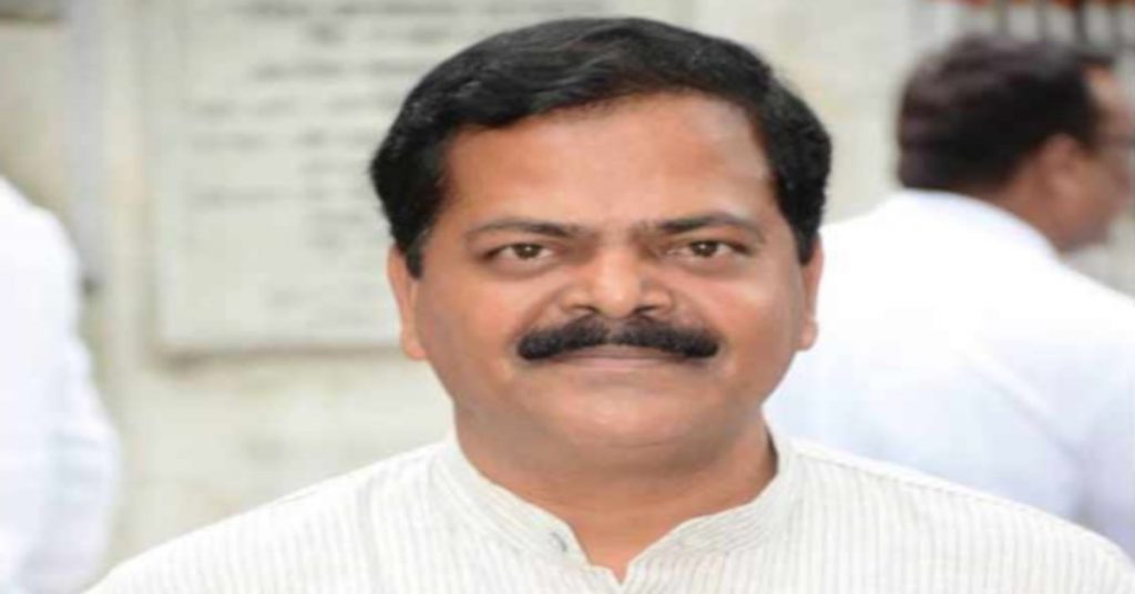 पुरंदेश्वरी बताएं रमन सिंह भाजपा का चेहरा हैं कि नहीं : आरपी सिंह
