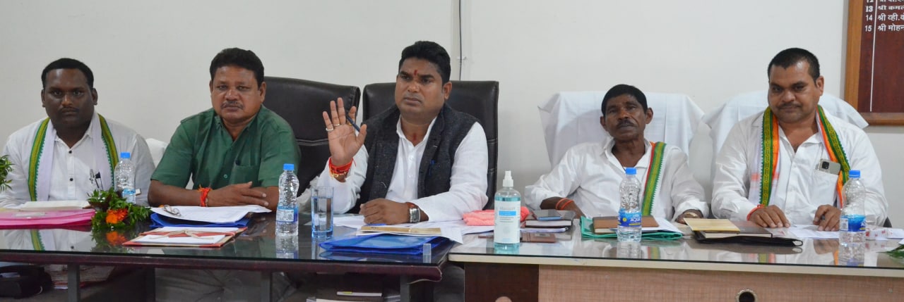 छत्तीसगढ़ शाकम्भरी बोर्ड के अध्यक्ष रामकुमार पटेल ने उद्यानिकी विभाग के कार्यों की समीक्षा