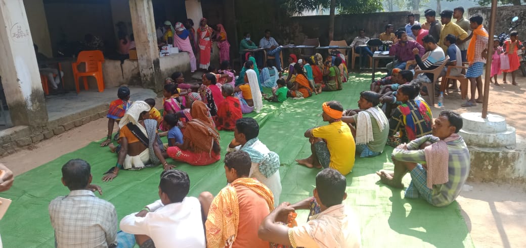 कुधूर व तुमड़ीवाल में जनसमस्या शिविर का हुआ आयोजन तुमड़ीवाल में 136 व कुधूर में मिले 96 आवेदन