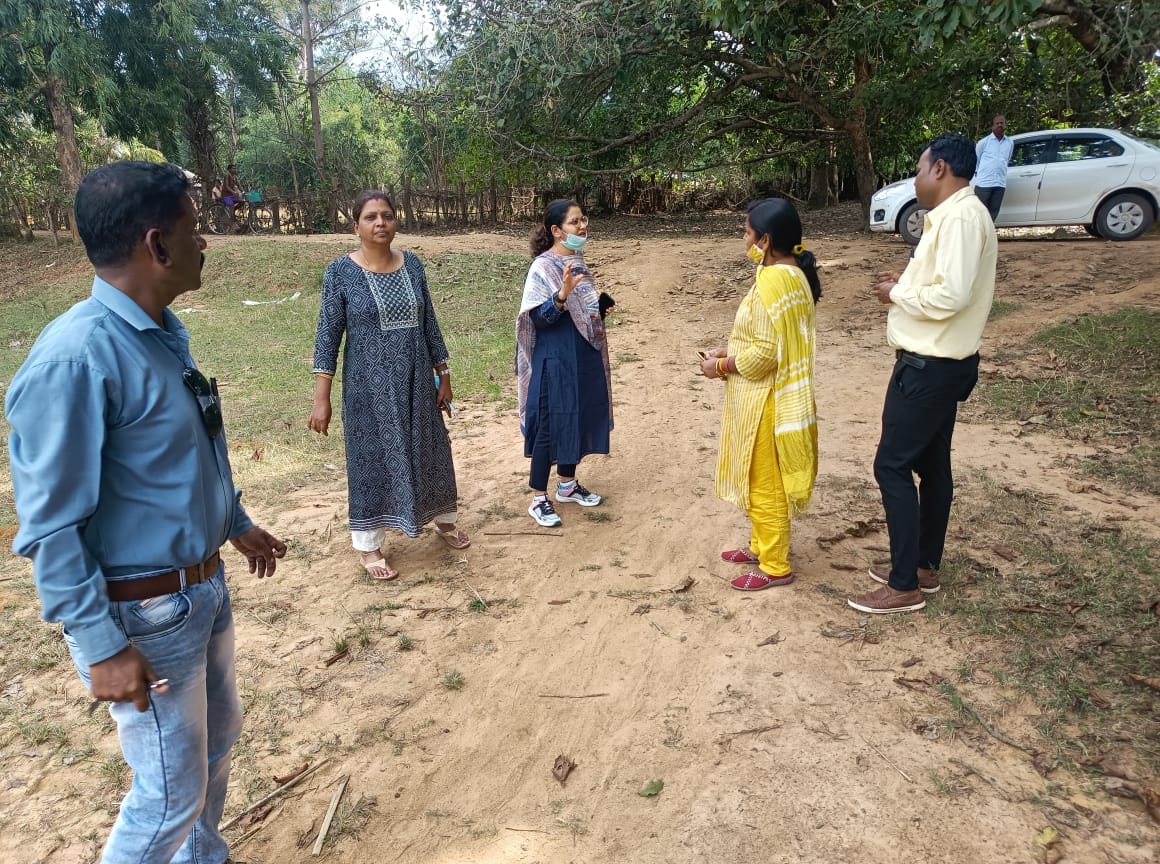 पशु चिकित्सा विभाग की संचालक द्वारा बोलबोला गोठान का किया गया निरीक्षण’ ’संचालक द्वारा विभागीय गतिविधियों पर ली गई समीक्षा बैठक’