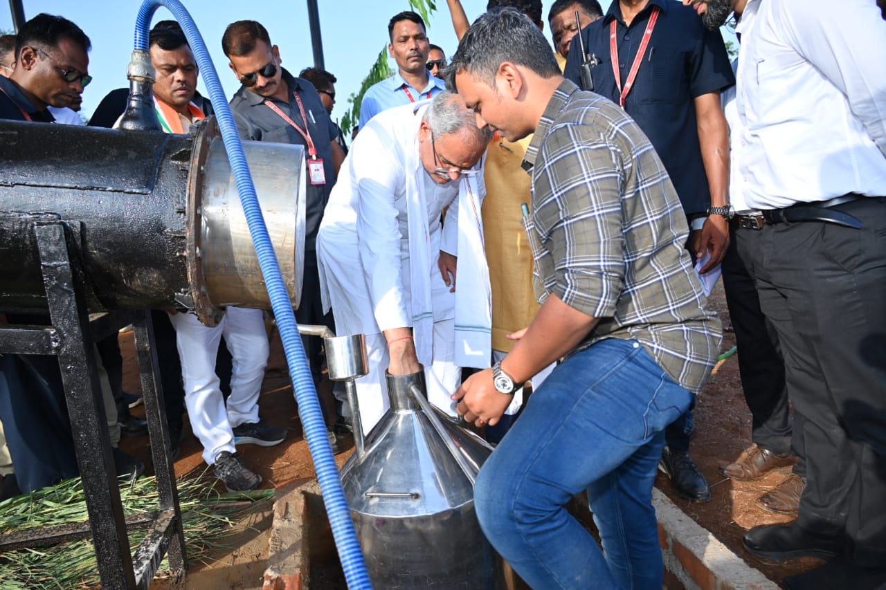 मुख्यमंत्री भूपेश बघेल की नवाचार अपनाने के सुझावों को अपना रहे कोंडागांव के किसान