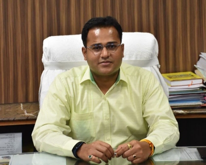 आम जनता की समस्या के समाधान के लिए ओरछा में कल होगा कलेक्टर जनदर्शन