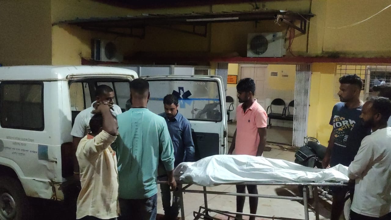 तेज रफ्तार ट्रक ने ली युवक की जान,