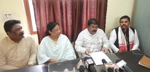 कांग्रेस नान घेटाले में करोड़ो रूपये वकीलों पर किये खर्च, आरक्षण पर एक पक्ष नहीं रखा भूपेश बघेल सरकार ने -दिनेश कश्यप