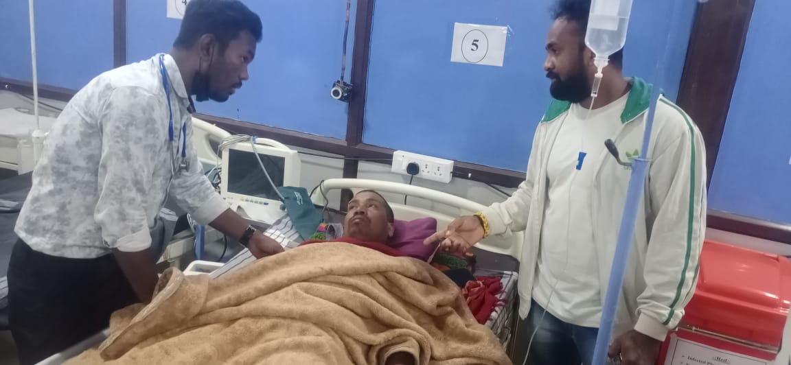 बस ने ऑटो में मारी टक्कर, घायल हुआ ऑटो चालक