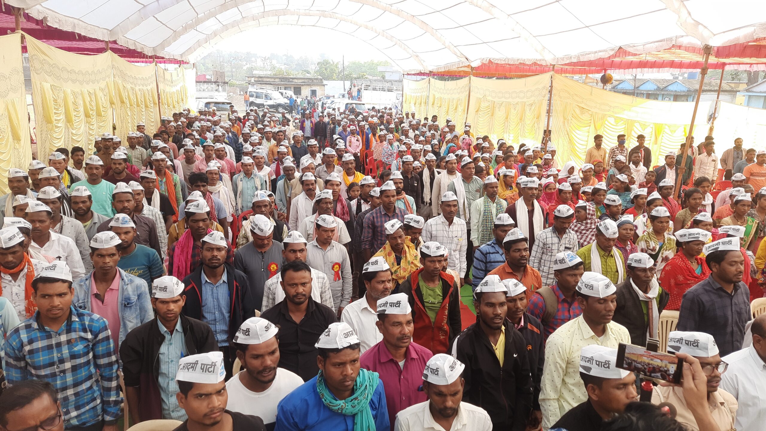 बीजेपी कांग्रेस की तरह धर्म व जाती पर नहीं शिक्षा, स्वास्थ्य विकास पर लड़ेंगी चुनाव- आप पार्टी