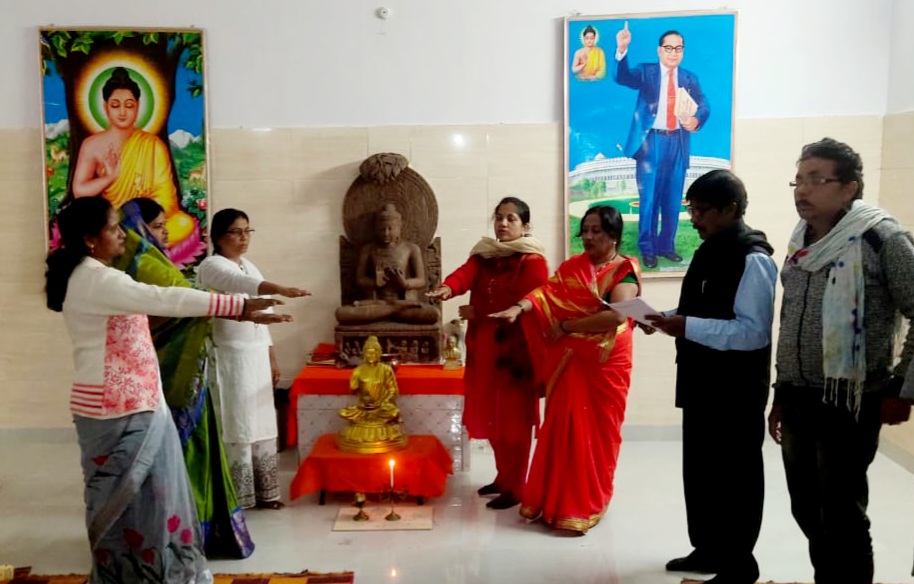 बौद्ध समाज की महिला शहर अध्यक्ष साधना, उपाध्यक्ष नमिता बनी