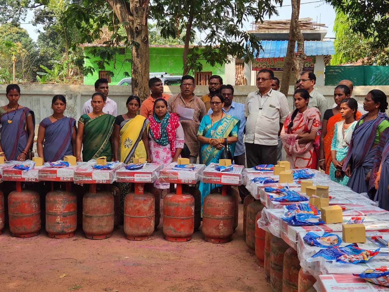 आंगनबाड़ी केंद्रों में गैस सिलेंडर से पकेगा बच्चों व महिलाओं के लिए गर्म भोजन
