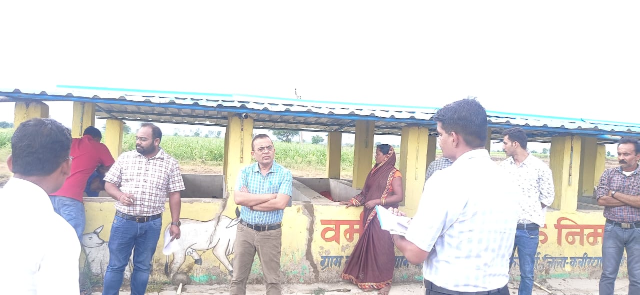 कलेक्टर ने किया एक आरएईओ और चार ग्राम पंचायत सचिव का निलंबन ,60 सचिवो को जारी हुआ कारण बताओ नोटिस