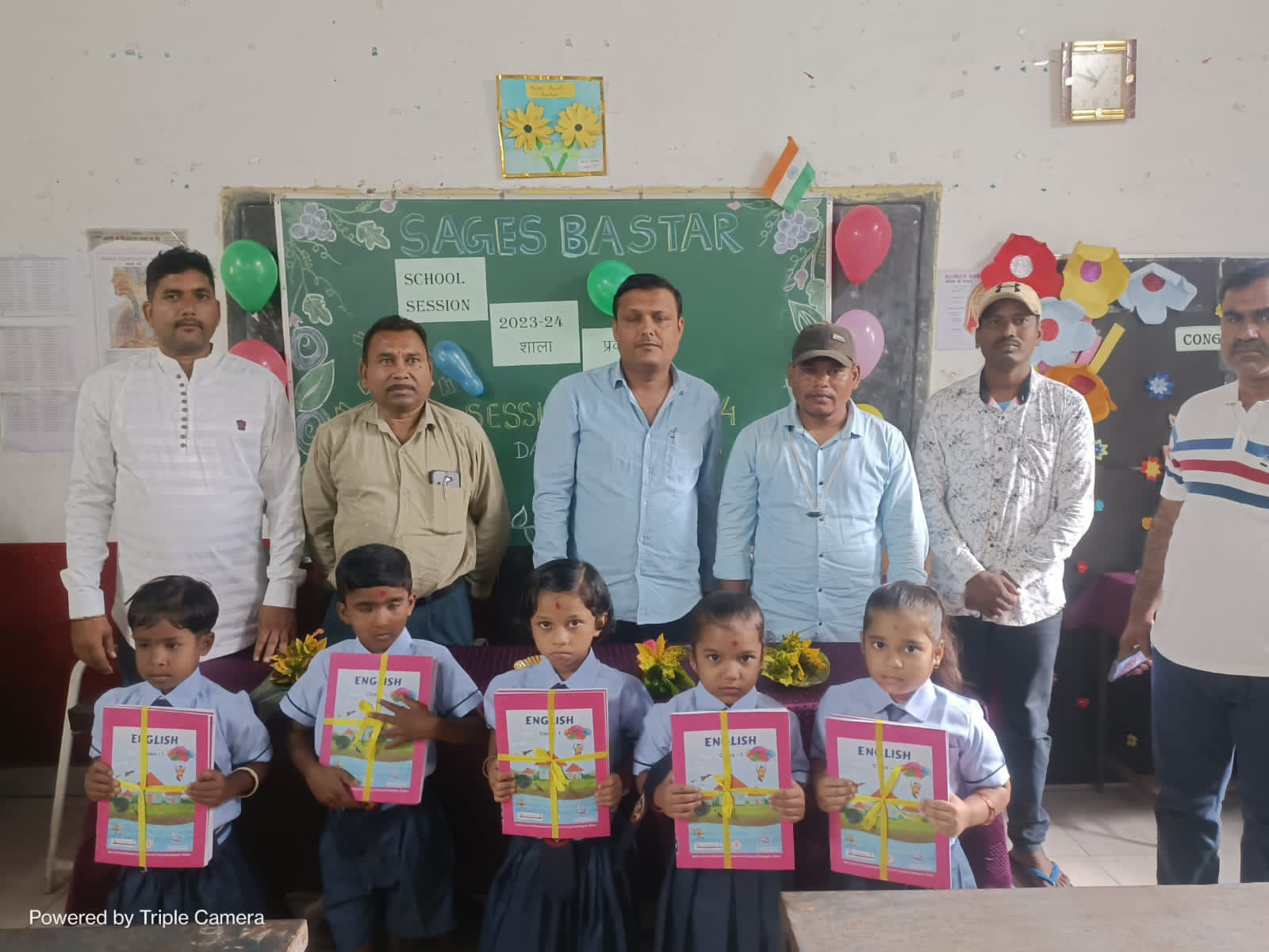बस्तर स्वामी आत्मानन्द उत्कृष्ट अंग्रेजी माध्यम विद्यालय में मनाया गया शाला प्रवेशोत्सव