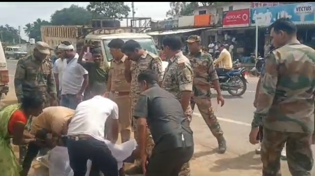सड़क हादसे में दो की मौत